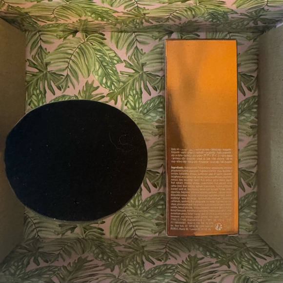 Tarte Key Largo Glow Bronzing Drops with Kabuki Body Brush - Picture 3 of 6